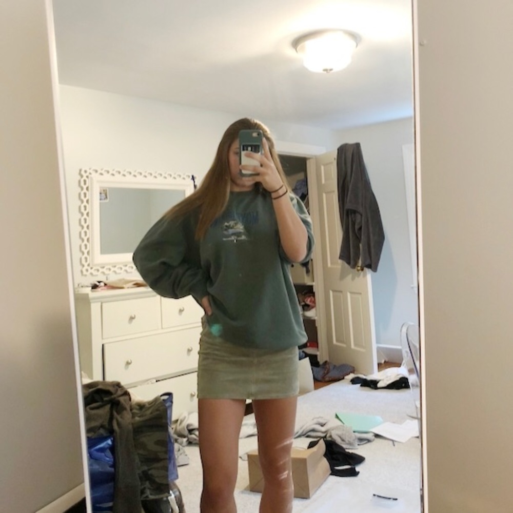 American eagle soft army green skirt